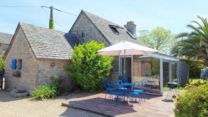 Gîte pour 4 personnes, avec terrasse et jardin, animaux acceptés à Sibiril