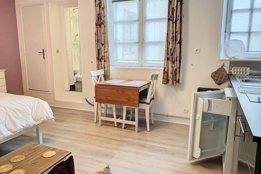 Appartement entier, Bayeux ,Appartement studio cosy  situé en plein cœur du centre ville. in Bayeux, Région de Bayeux