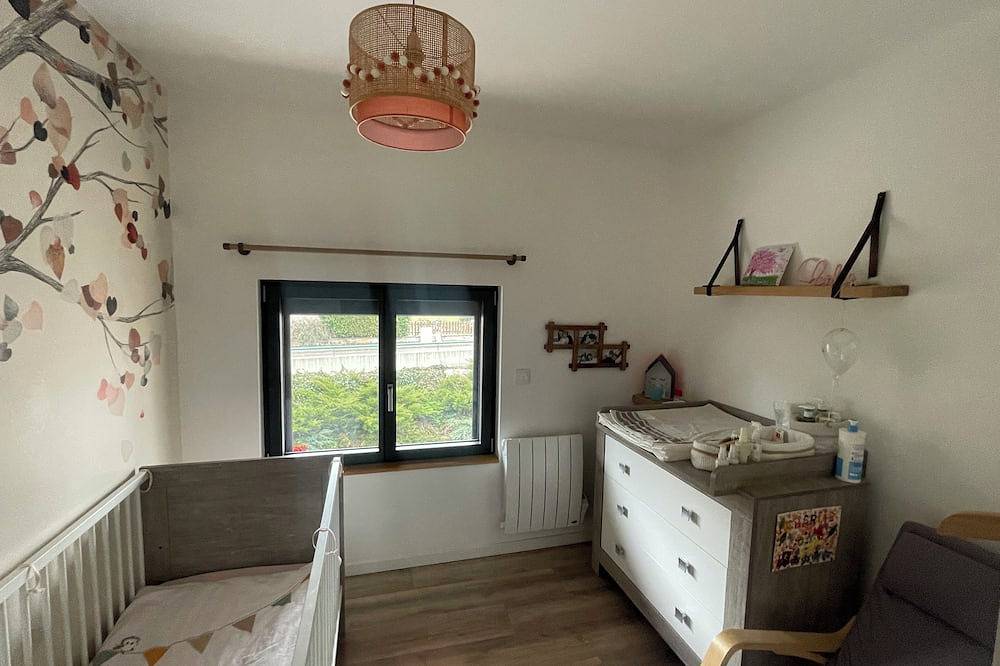 Renovated farmhouse located in the countryside, semi-detached, not overlooked. in Choisy, Región de Annecy