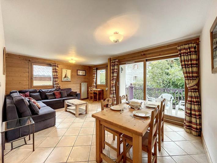 Gîte pour 6 personnes, avec balcon dans Office De Tourisme De La Vallee Blanche - 2