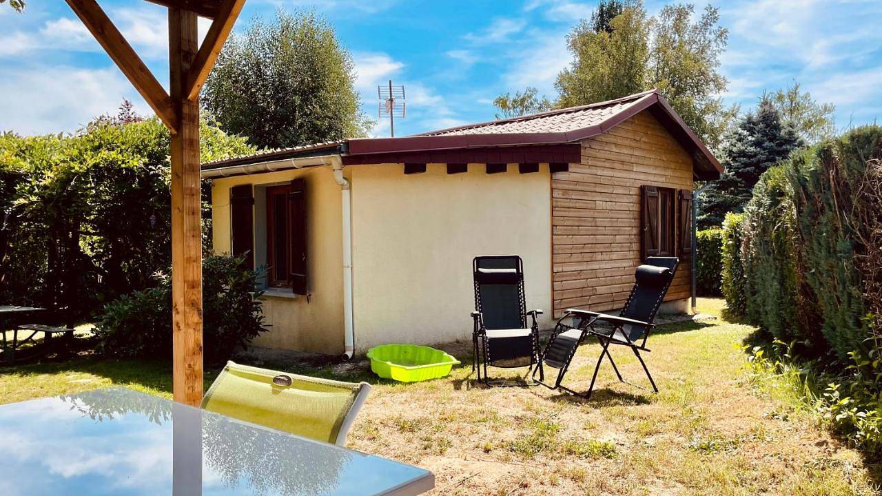 Cottage des Rivets au Lac du Bourdon in Moutiers-en-Puisaye, Région d'Auxerre
