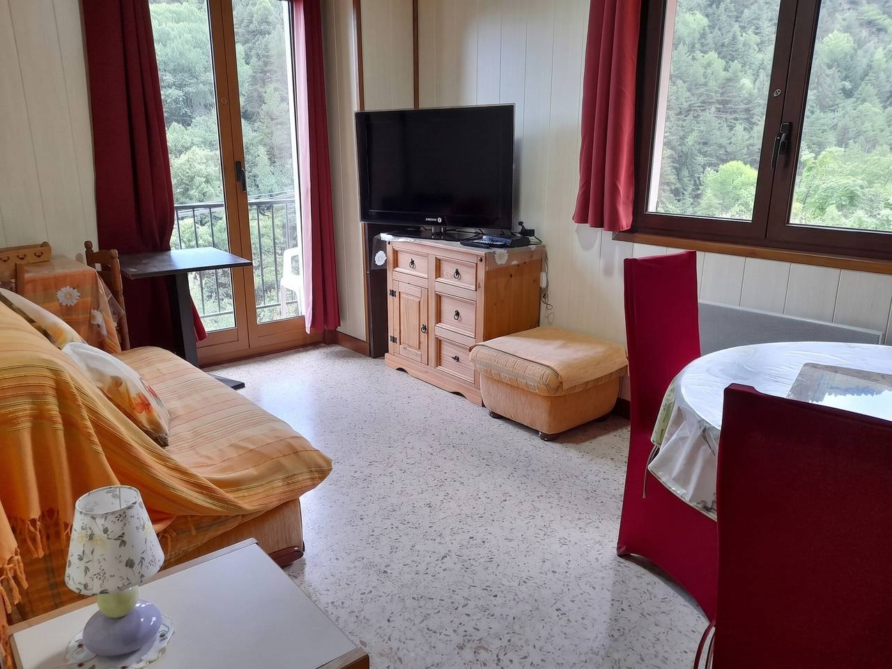 Appartement entier, Appartement avec balcon à Venanson, 46 m² et vue in Venanson, Région de Nice