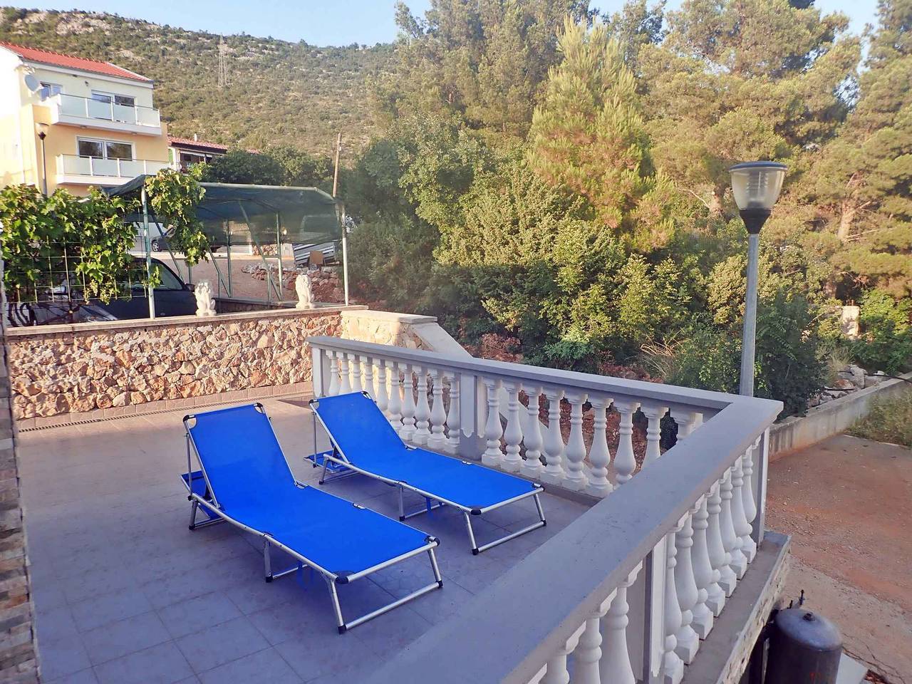 Ganze Ferienwohnung, Ferienwohnung am Meer mit Klimaanlage  in Starigrad, Zadar