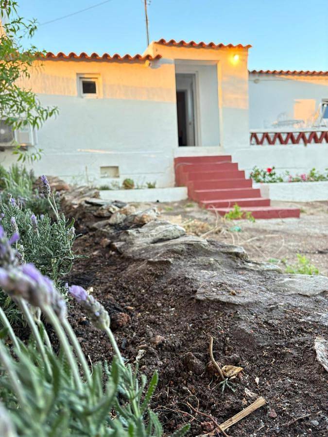 Casa de férias para 6 pessoas, com jardim e piscina e ainda terraço and vista, com animais de estimação em Borba