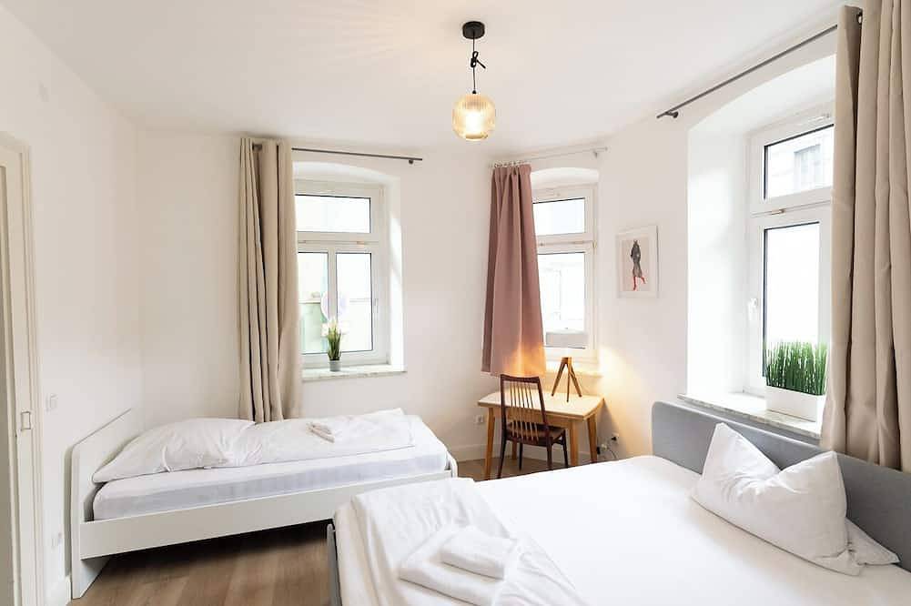 Ganze Wohnung, Altstadtwohnung - Neu in Kulmbach, Oberes Maintal - Coburger Land