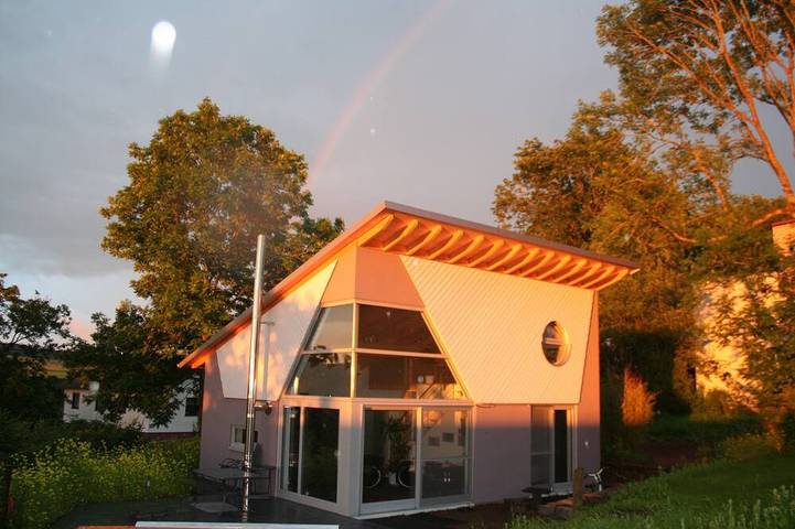 Ferienhaus für 4 Personen, mit Garten und Terrasse sowie Sauna in Gerolstein