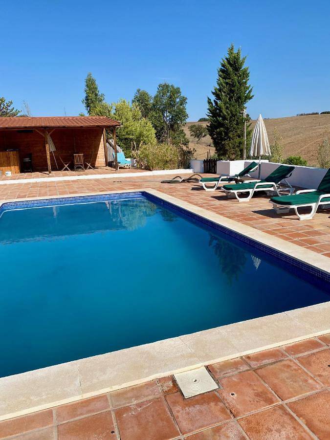 Maison de campagne pour 4 personnes, avec piscine ainsi que vue et jardin dans Almodôvar - 2