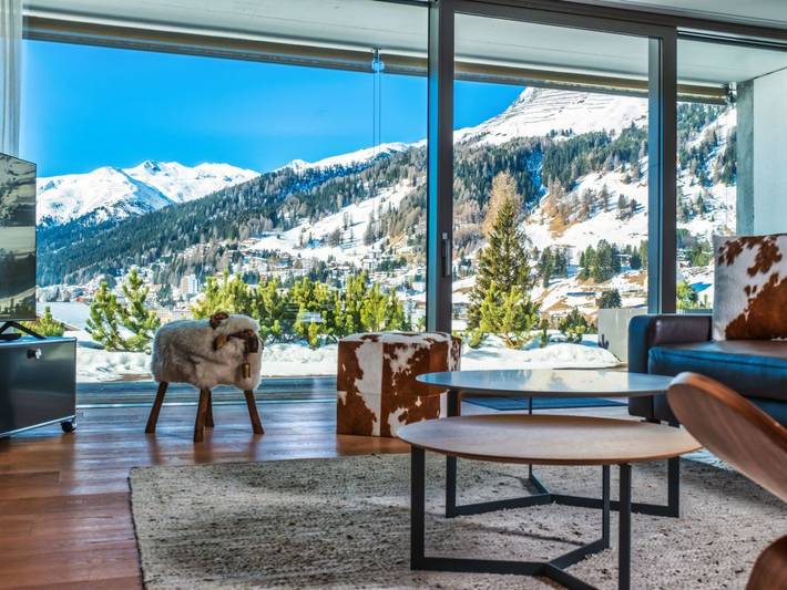 Ferienwohnung für 4 Personen, mit Garten und Pool in Davos