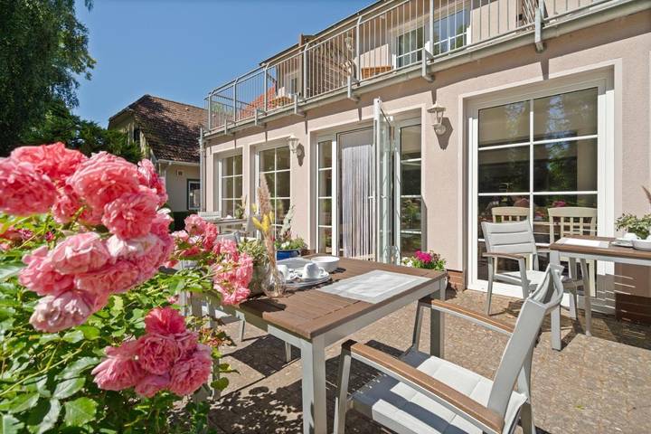 Hotel für 4 Personen, mit Terrasse und Garten sowie Sauna in Boek