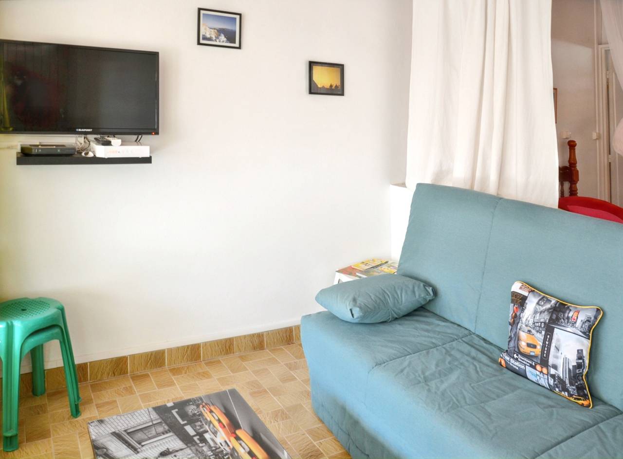 Estudio entero, Estudio acogedor en Saint Anne / 27 m² / jardín de flores in Sainte-Anne, Martinica