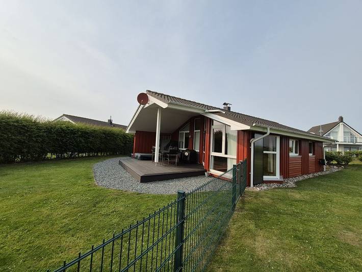 Gemütliche 90 m² große Wohnung mit Terrasse, in der Nähe der Küste und des Stadtzentrums in Wesselburenerkoog, Kreis Dithmarschen