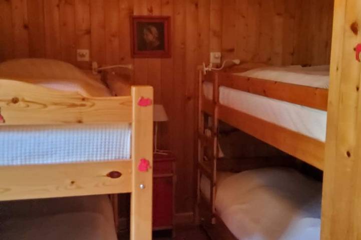 Gîte pour 8 personnes, avec balcon et jardin dans Saint Luc - 4