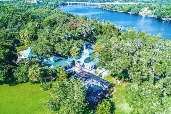 Alojamiento y desayuno para 2 personas, con piscina además de jardín y jacuzzi en Florida