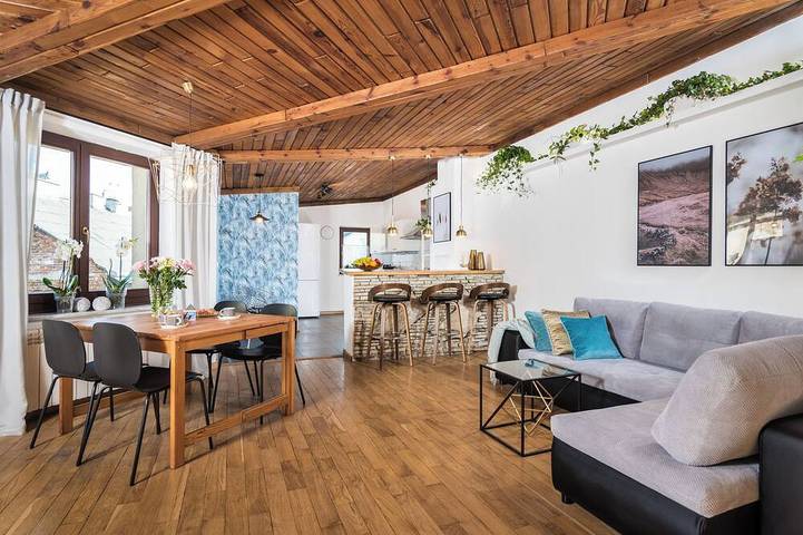 Ferienwohnung für 19 Personen, mit Balkon in Krakau