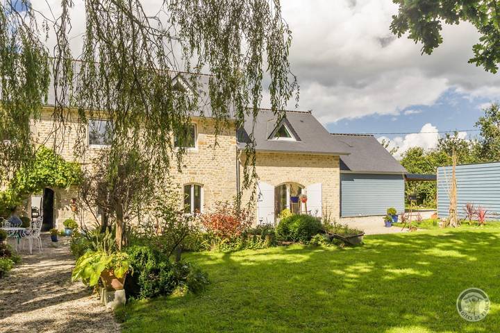 Gîte pour 3 personnes, avec jardin