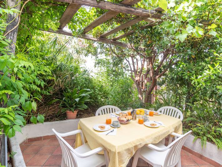Ferienhaus für 4 Personen, mit Terrasse und Garten - 1