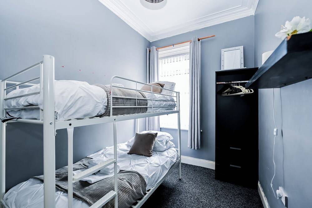 Humble Home Ne 2-Short stay& Long stay or Contractors in Gateshead