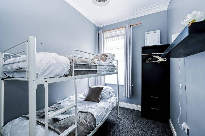 Humble Home Ne 2-Short stay& Long stay or Contractors in Gateshead