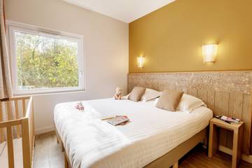 Maison De Vacances pour 8 Personnes dans Les Trois-Moutiers, Vallée de la Loire, Photo 4