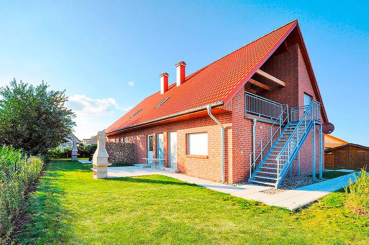 Ferienhaus für 20 Personen, mit Terrasse und Garten sowie Sauna