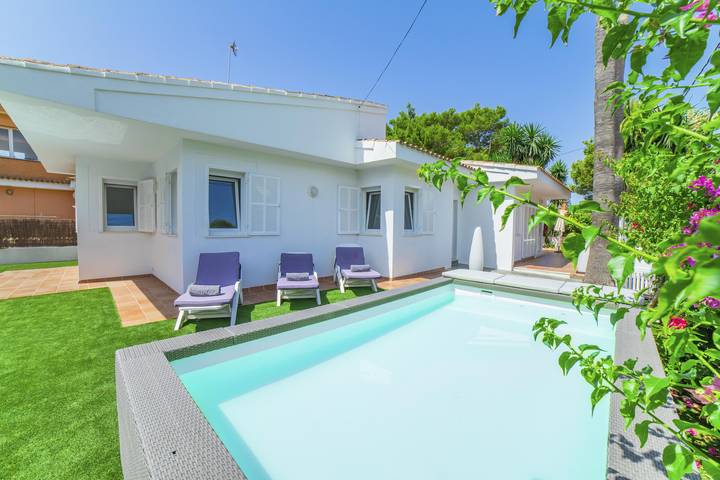 Casa de vacaciones para 8 personas, con Terraza y Jardín en Son Bauló