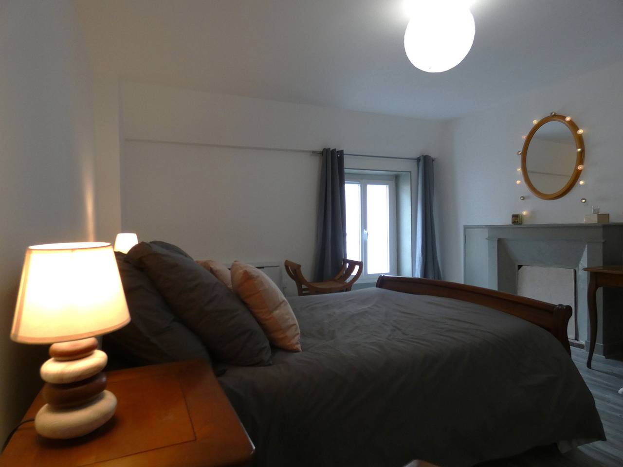 Elegante y acogedora casa para 4 en el corazón de Châteaudun, cerca de puntos turísticos. in Châteaudun, Región de Châteaudun