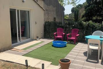 Gîte pour 5 personnes, avec terrasse et jardin à Montségur-sur-Lauzon