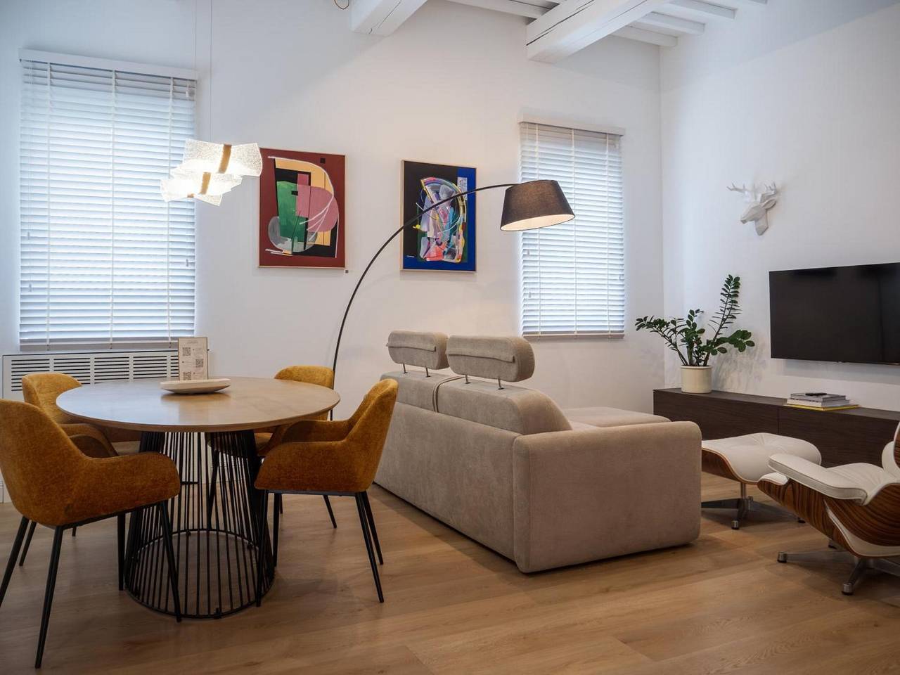 Suite Vista Piscina 205, 50 m² con vasca, colazione inclusa in San Miniato, Pisa e dintorni