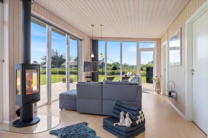 Ferienhaus mit Meerblick für 6 Personen, mit Balkon/Terrasse und Whirlpool sowie Terrasse und Ausblick am Ringkøbing Fjord - 4