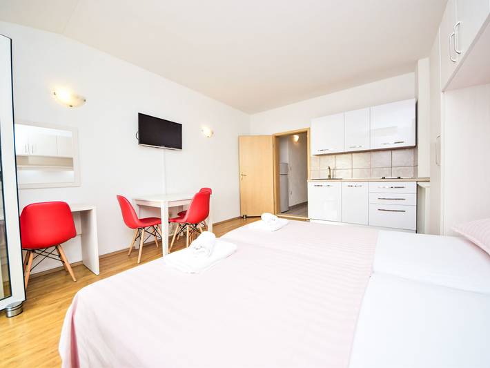 Ferienwohnung für 4 Personen, mit Balkon in Makarska - 4