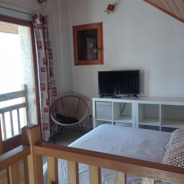 Gîte pour 3 personnes, avec terrasse à La Grave - 2