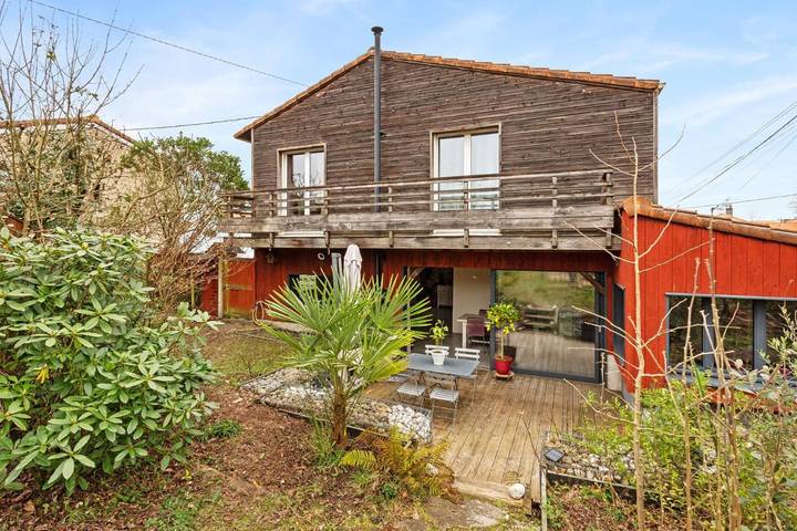 Location de vacances pour 6 personnes, avec jardin à Vertou - 4