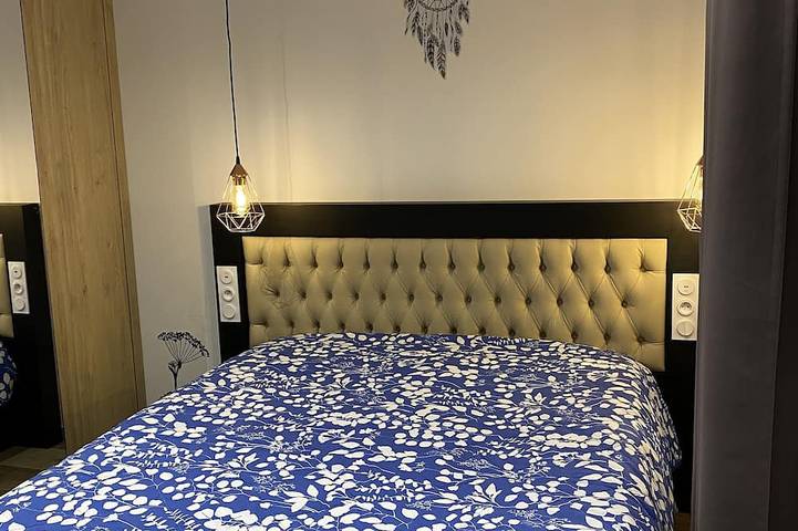 Appartement entier, Bel appartement de 29 m2 lumineux  à 100 m de la plage. 3 Etoiles in Calvi, Région de Calvi