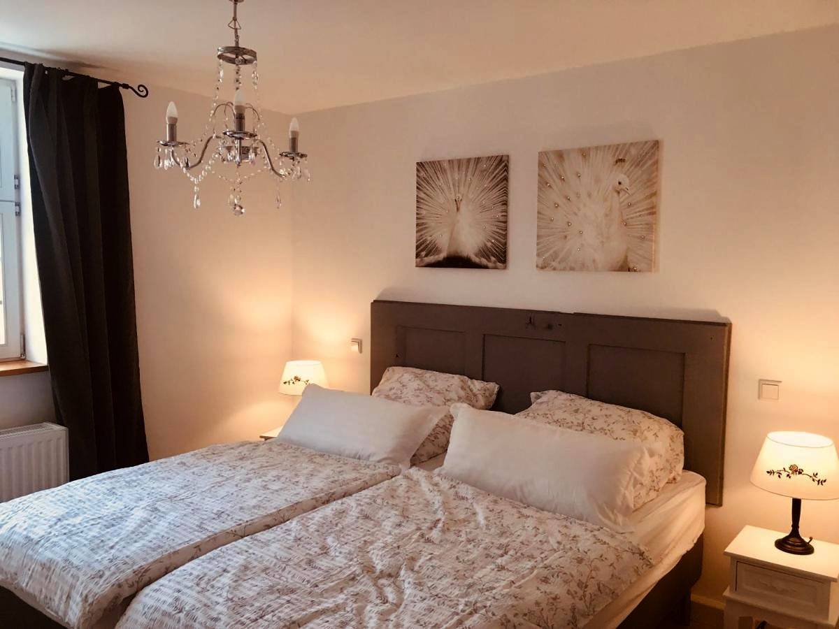Appartement entier, Apartment with Shower in Haßloch, Pfälzer Rheinebene