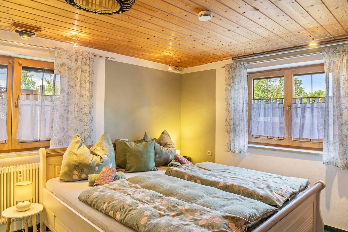 Ganzes Studio, Studio-Apartment mit gemeinsamer Terrasse und Wlan in Bad Bayersoien, Bayerische Alpen