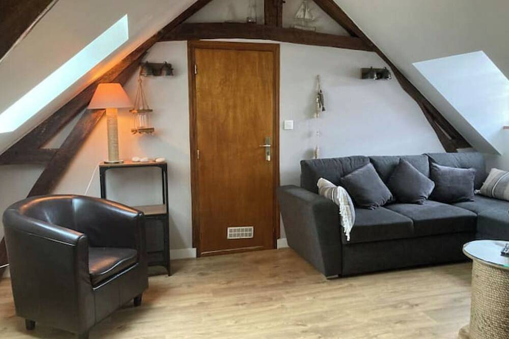 Entire apartment, The Clos De Beauchamps \"Between 2 bays in Saint-Valery-sur-Somme, Abbeville region