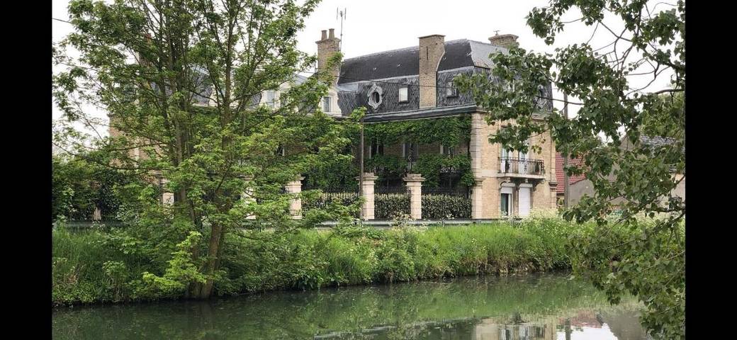 Gîte pour 2 personnes, avec jardin à Hames-Boucres
