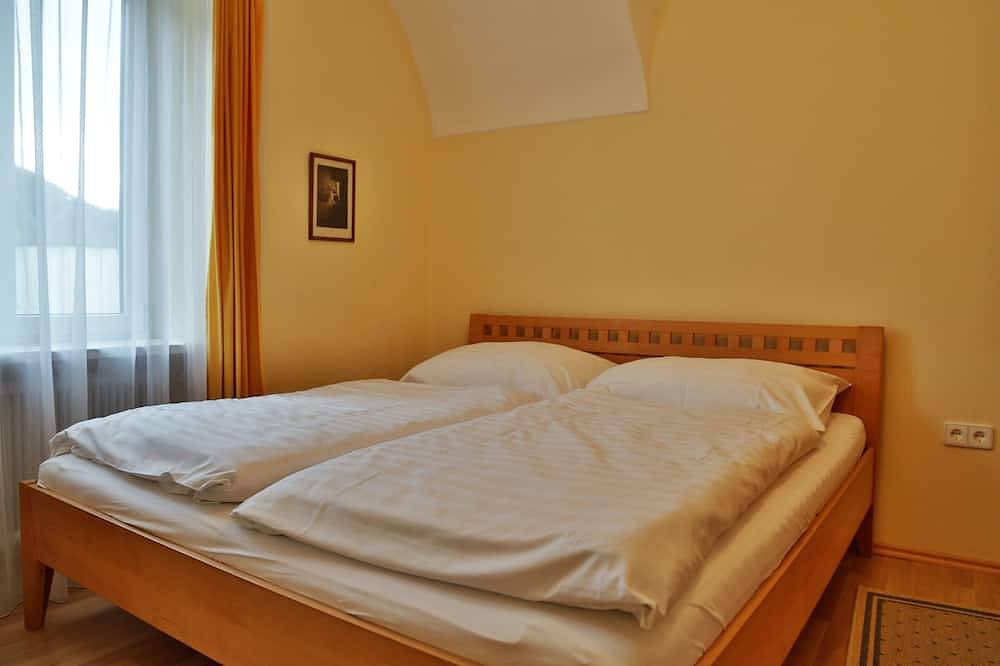 Ganze Wohnung, Ferienwohnung Nr. 2 mit Gartenblick in Obervellach, Lieser-Maltatal