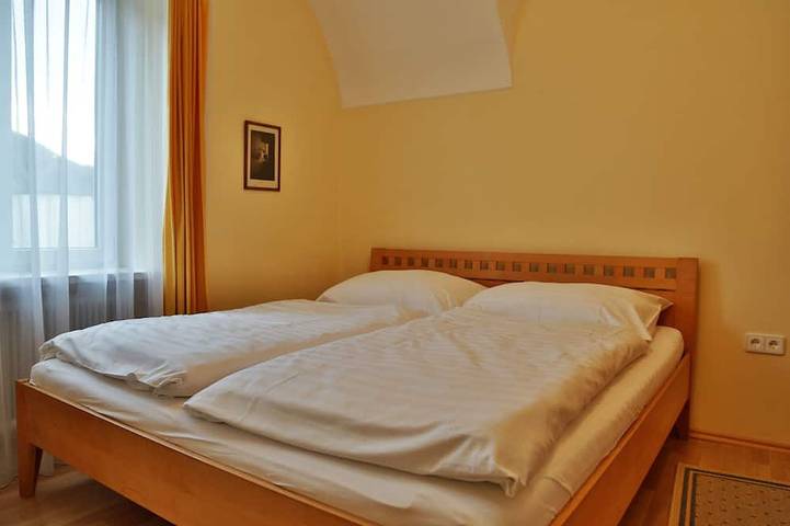 Ganze Wohnung, Ferienwohnung Nr. 2 mit Gartenblick in Hohe Tauern, Obervellach