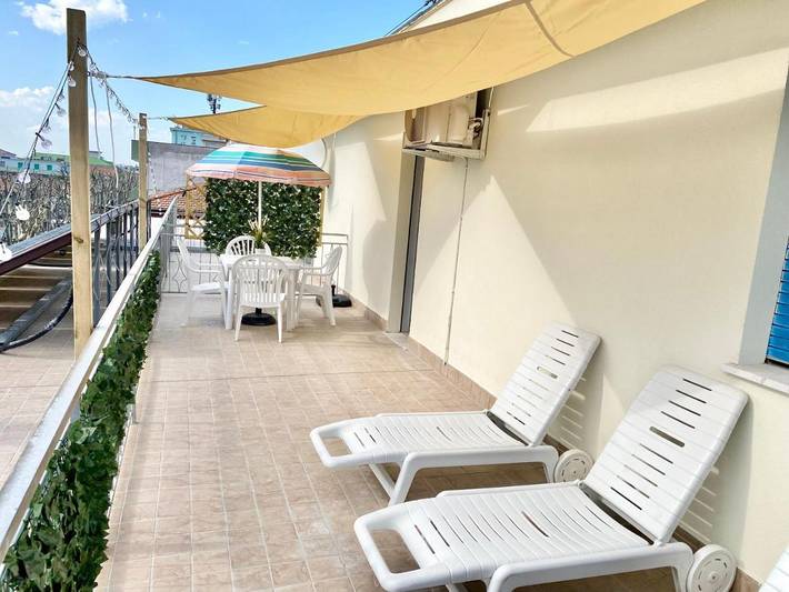 Gîte pour 4 personnes, avec piscine et balcon, adapté aux familles dans Bellaria-Igea Marina - 4