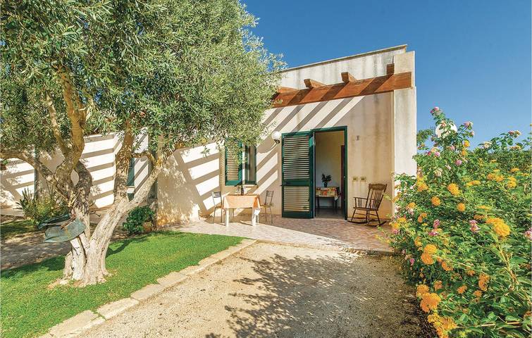 Gîte pour 2 personnes, avec terrasse et piscine à Marsala - 2