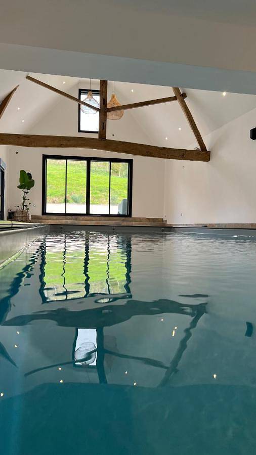 Location de vacances pour 17 personnes, avec piscine ainsi que vue et jardin à Alette - 3