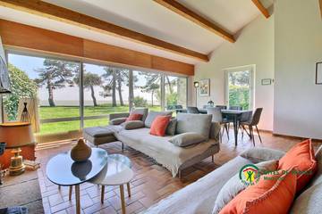 Gîte pour 8 personnes, avec jardin dans Plage de Beg Lann