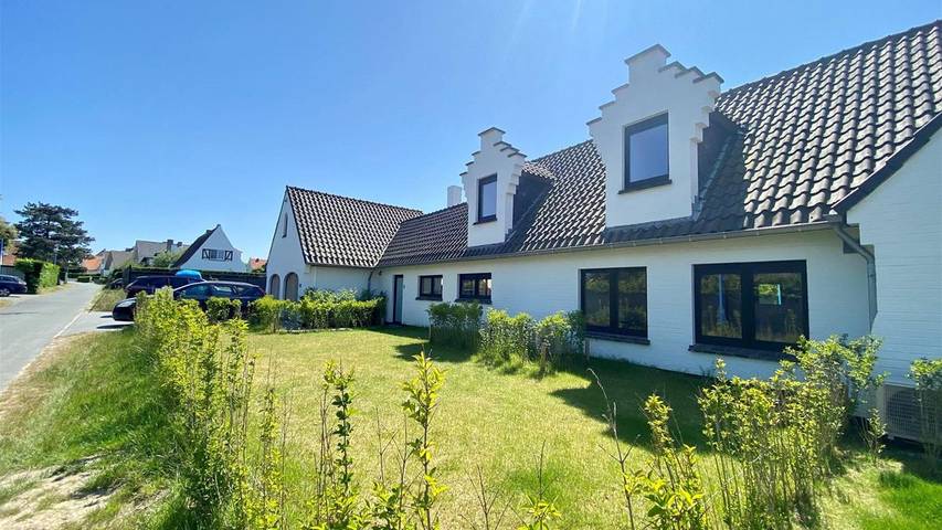 Villa pour 11 personnes, avec jardin, animaux acceptés à Coxyde