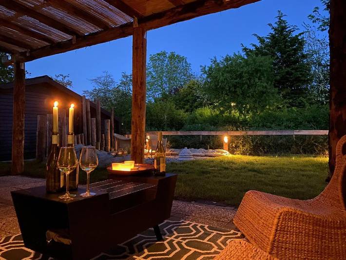 Ferienhaus für 6 Personen, mit Whirlpool und Terrasse sowie Garten und Sauna