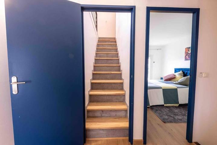 Location de vacances pour 12 personnes, avec vue et jardin à Champs-sur-Marne - 3