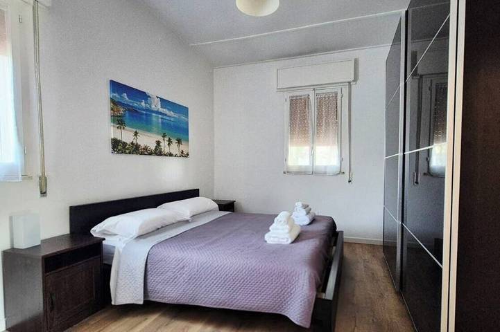 Ferienwohnung für 4 Personen, mit Terrasse und Garten in Paestum - 2