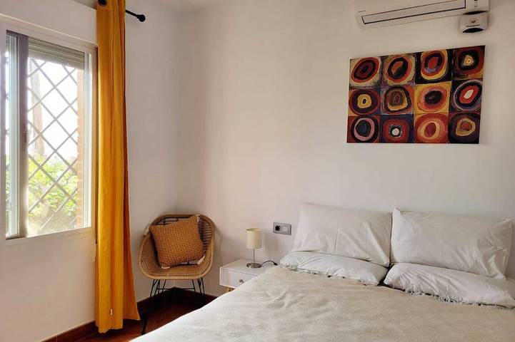 Unique clock tower casita - large terrace with beautiful views, pool in Vélez-Málaga, Cordillera Penibética