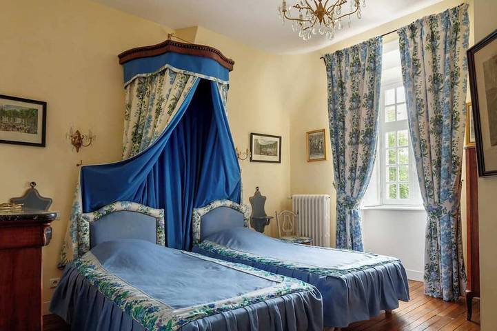 Château pour 15 personnes, avec jardin dans la Manche - 2