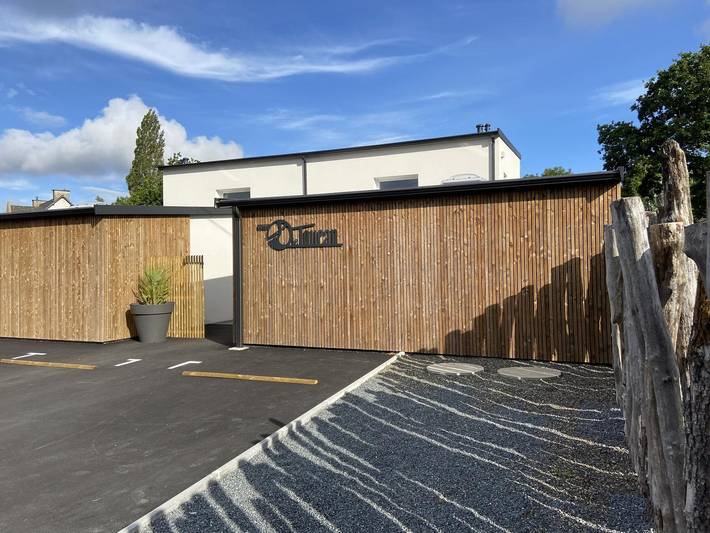 Gîte pour 6 personnes, avec jardin et terrasse à Quessoy
